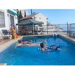 5 Bed Family With Pool